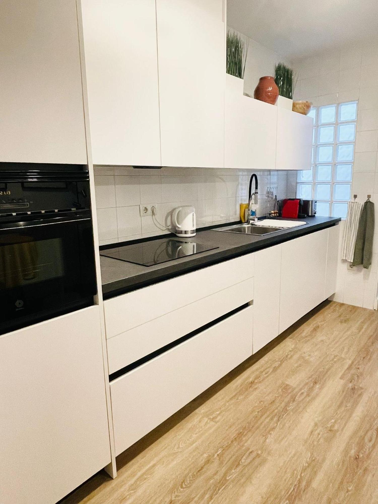 Apartamentos Familiares Puerto Nova Cartagena Kültér fotó